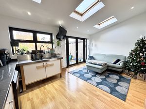 Photo 40- click for photo gallery